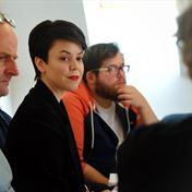 Zkoušíme a baví nás to.